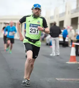 Me Running Blackpool 10k 2015 in my Bikila LS Vibram Fivefingers